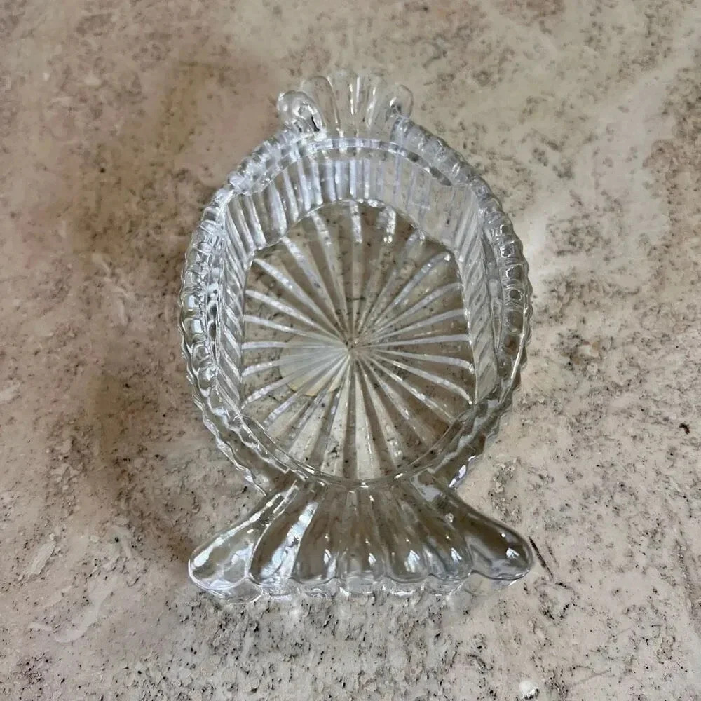 Vintage 24% Lead Crystal Clear Glass Heavyweight Fish Shaped‎ Candy Dish Bowl